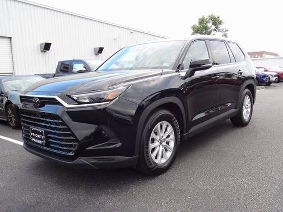 TOYOTA GRAND HIGHLANDER 2024 5TDAAAA57RS017552 image